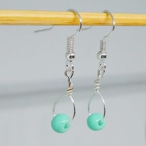 🎲B1G3 Free🎲Mint Drop Bead Earrings